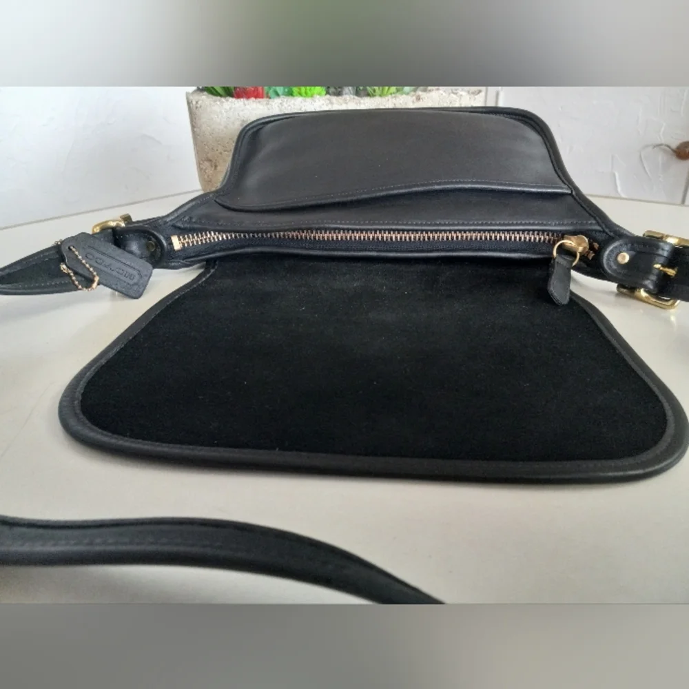Coach Patricia's Legacy, 2001 Crossbody Bag, #9951 Black